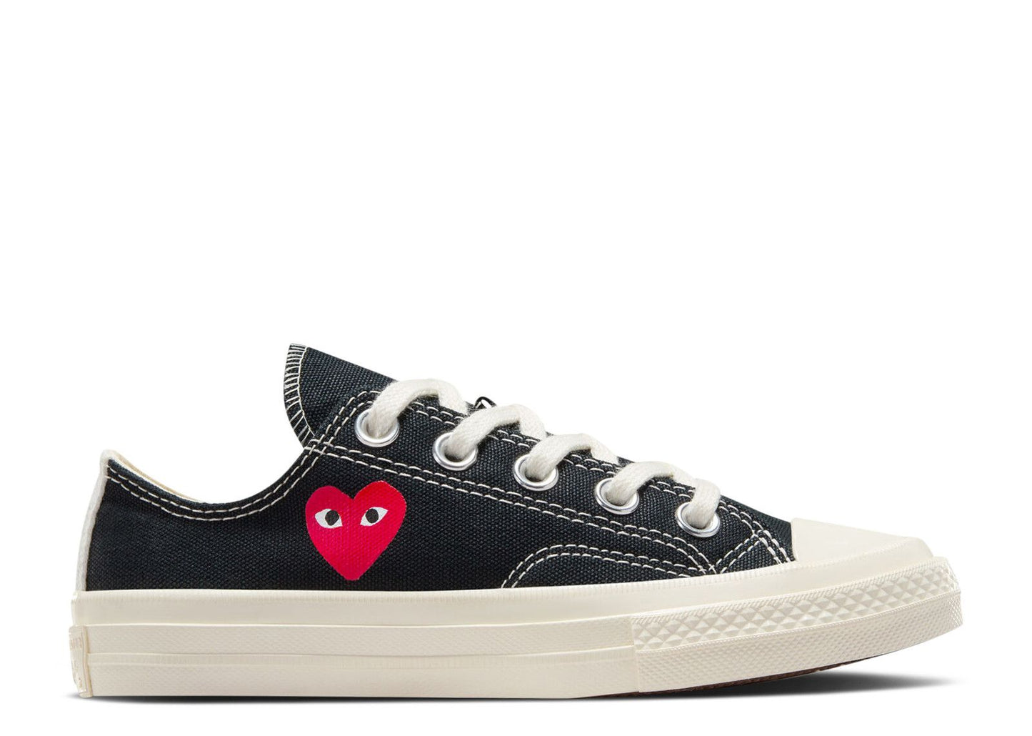 Comme des Garcons PLAY x Chuck 70 Low PS Single Heart - Black