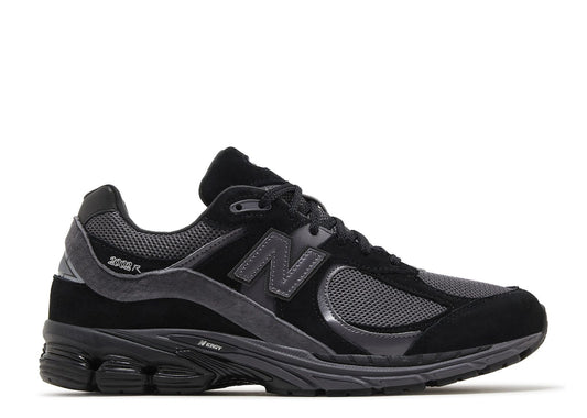 2002R Black Magnet