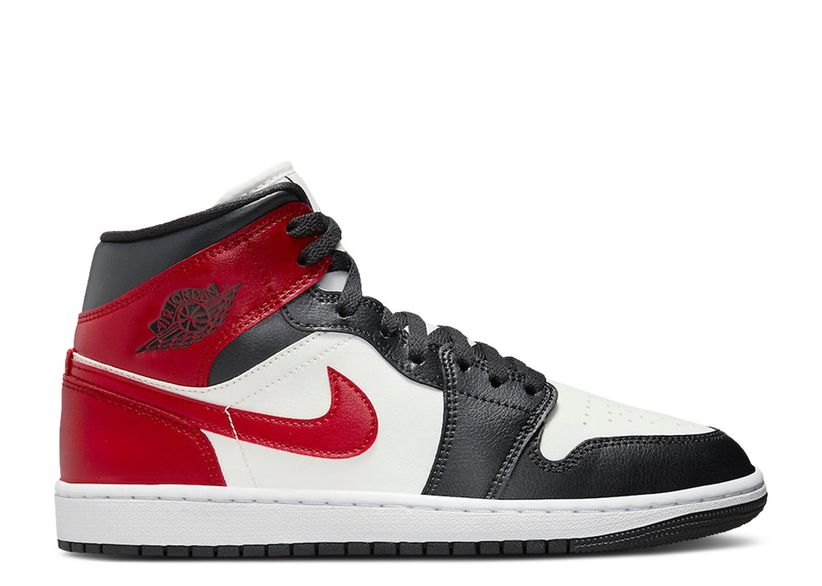 Wmns Air Jordan 1 Mid 'Black Toe'