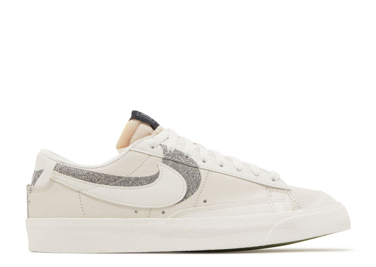 Blazer Low '77 Premium 'Halloween'