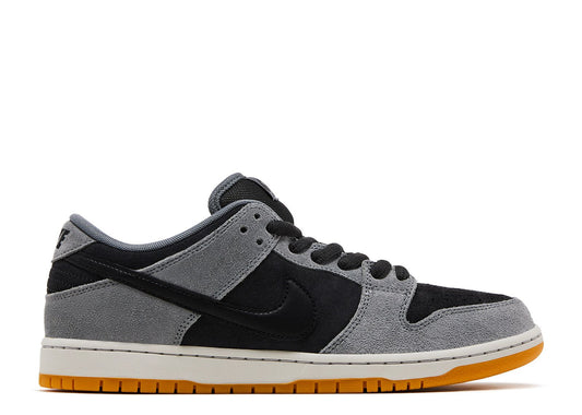 Dunk Low SB Dark Smoke Grey
