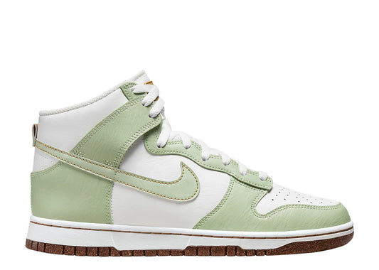 Dunk High SE Inspected By Swoosh