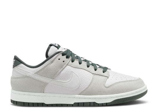 Dunk Low Photon Dust Vintage Green