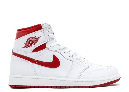 Air Jordan 1 Retro High OG Metallic Red